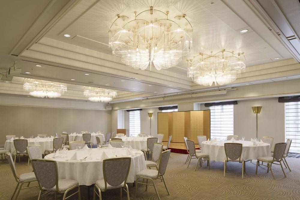Mitsui Garden Hotel Тиба Экстерьер фото