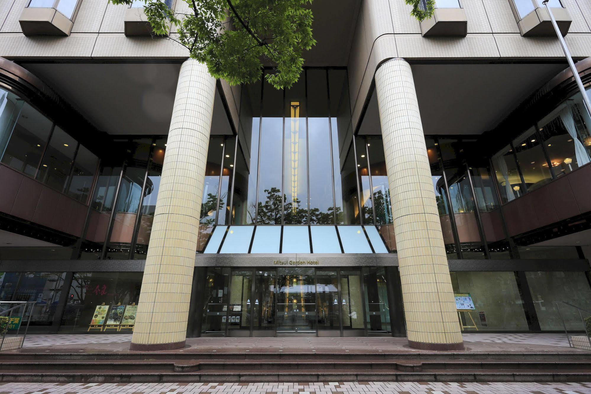 Mitsui Garden Hotel Тиба Экстерьер фото