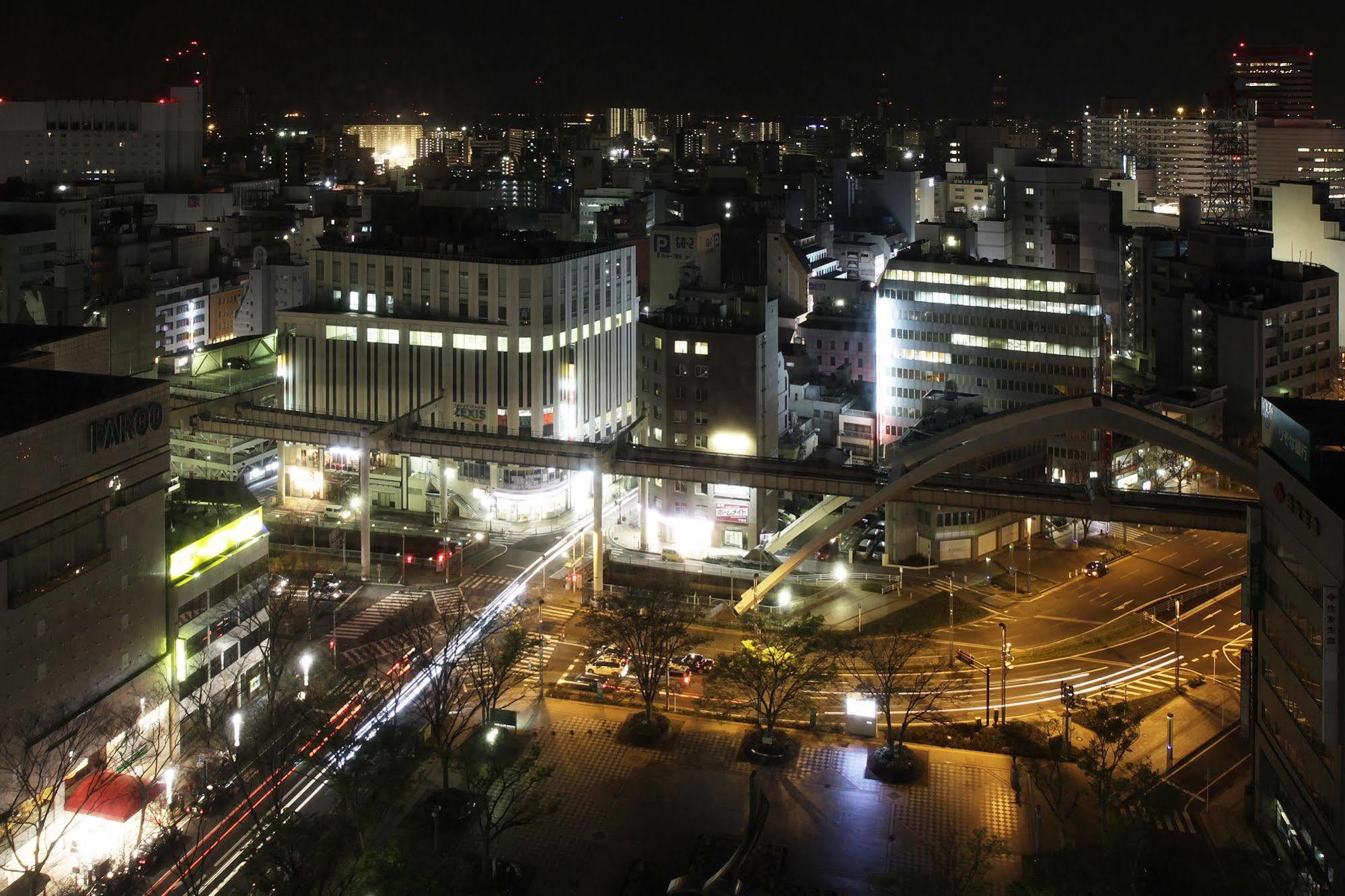Mitsui Garden Hotel Тиба Экстерьер фото