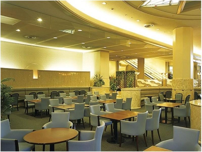 Mitsui Garden Hotel Тиба Экстерьер фото