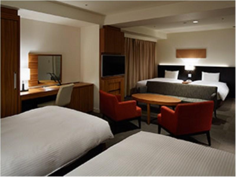 Mitsui Garden Hotel Тиба Экстерьер фото